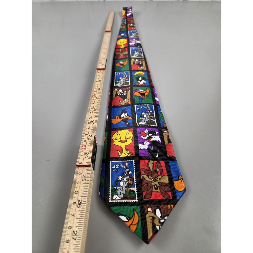 Vintage 1997 Looney Tunes Stamp Collection Warner Bros Men's Tie 54" - Picture 3 of 3